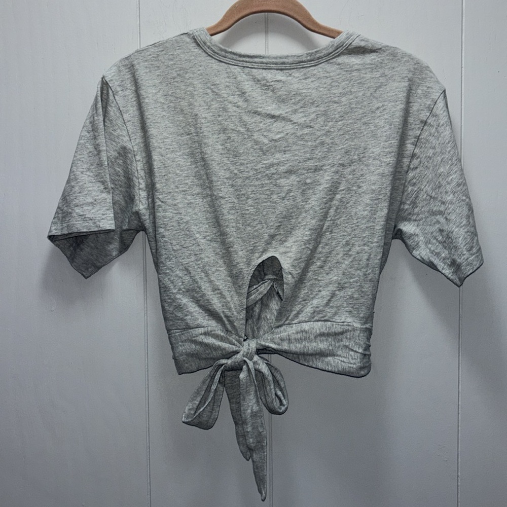 Aerie Cropped Wrapback T-Shirt Gray Size XS - Picture 6 of 6
